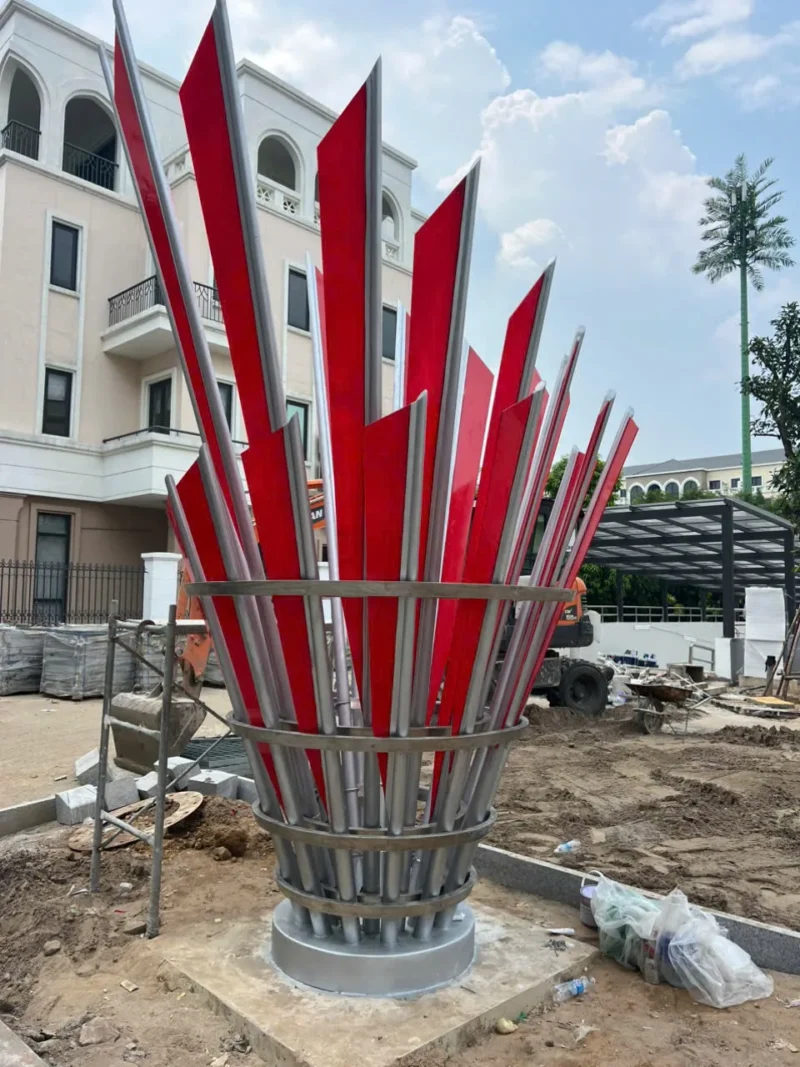 Biểu tượng Quả Cầu Lông tại Vinhomes Ocean Park 2, Hưng Yên