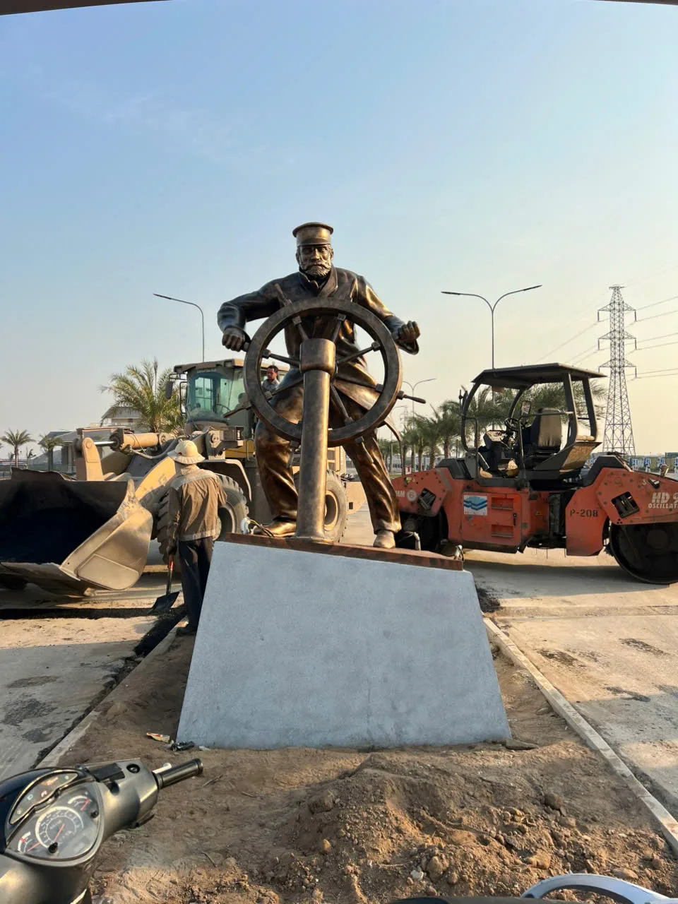 Thủy Thủ Lái Tàu tại Vũ Yên, Hải Phòng
