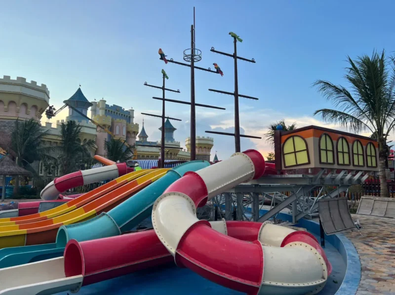 Tàu Cướp Biển VinWonders tại Vũ Yên, Hải Phòng