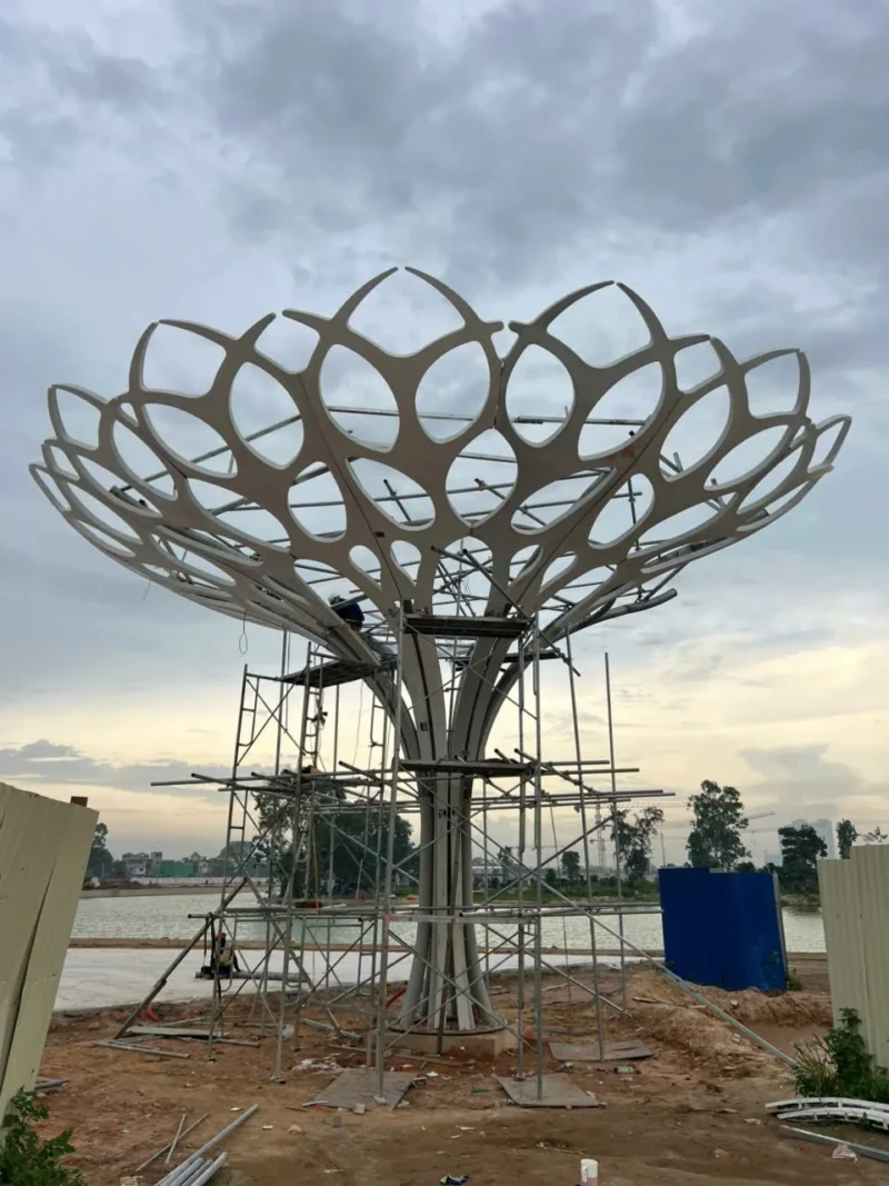 Cây Ánh Sáng tại Vinhomes Cổ Loa, Hà Nội